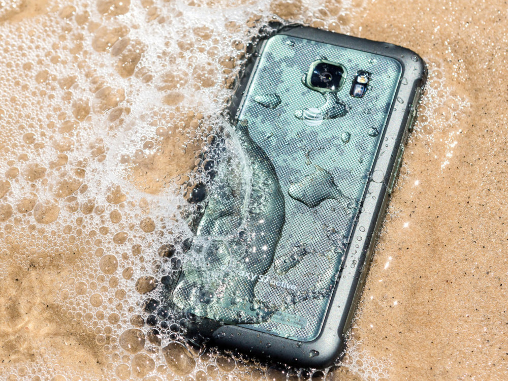 Samsung Galaxy S7 Active no pasa la prueba de agua de Consumer Reports
