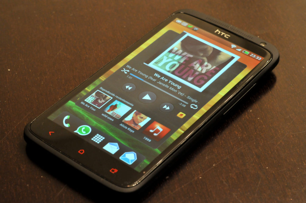 HTC One X Plus