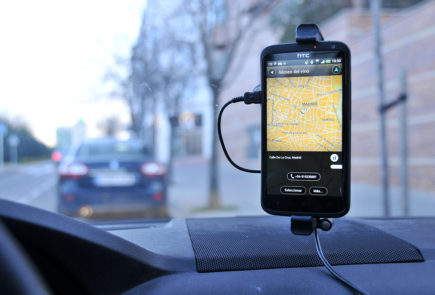 tomtom kit manos libres iphone smartphone