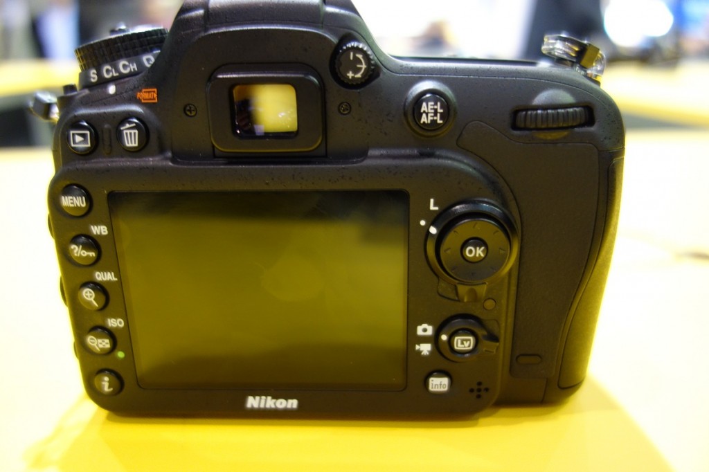 Nikon D7100