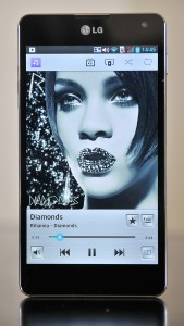 LG Optimus G - Musica