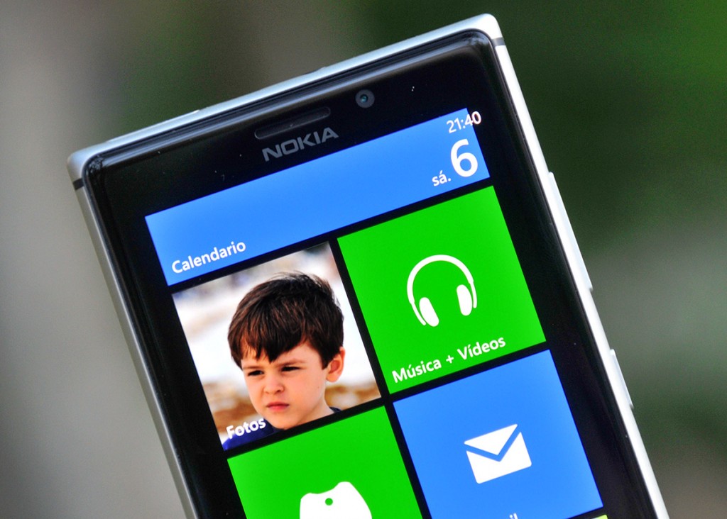 Nokia Lumia 925 - pantalla