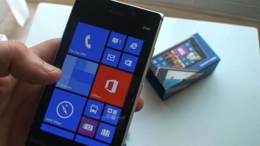 Unboxing Nokia Lumia 925