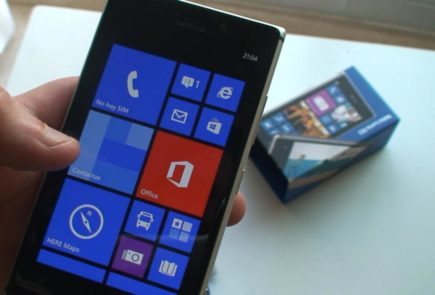 Unboxing Nokia Lumia 925