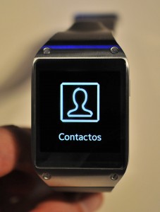 galaxy gear - menu contactos