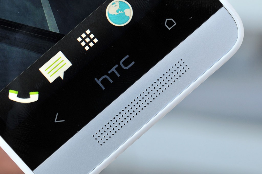 HTC One Mini altavoz