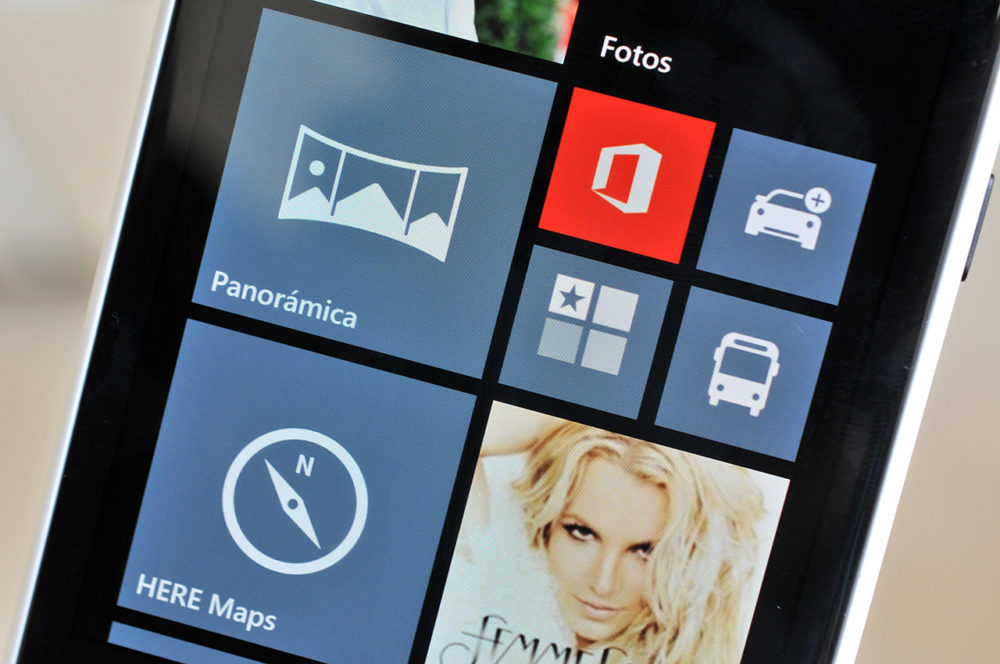 Nokia Lumia 1020 - pantalla