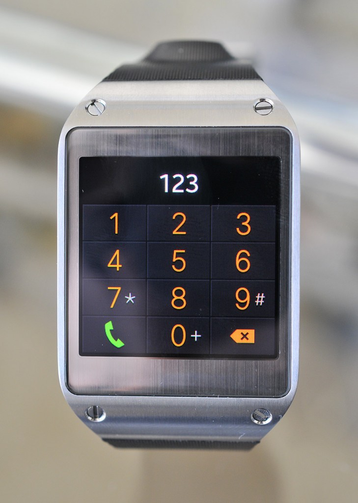Galaxy Gear - Telefono