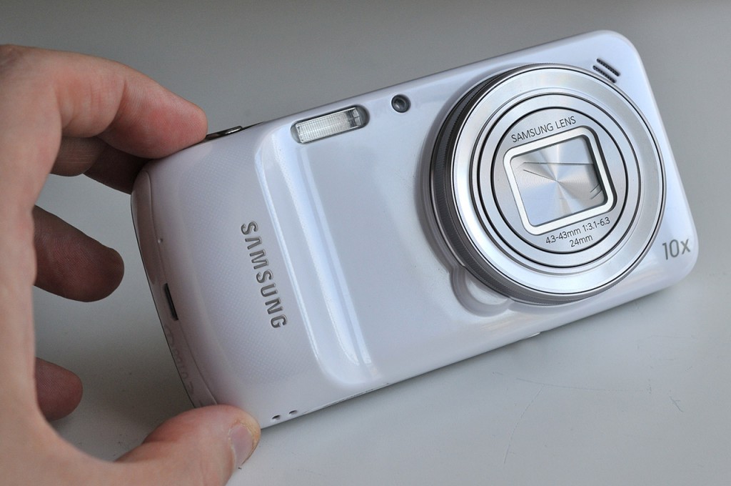 Samsung Galaxy S4 Zoom