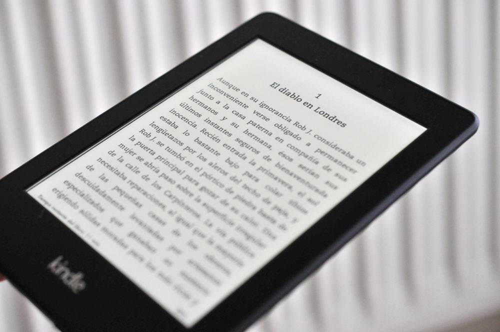 Kindle Paperwhite (2013)