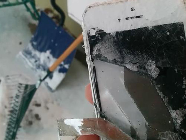 iPhone destrozado