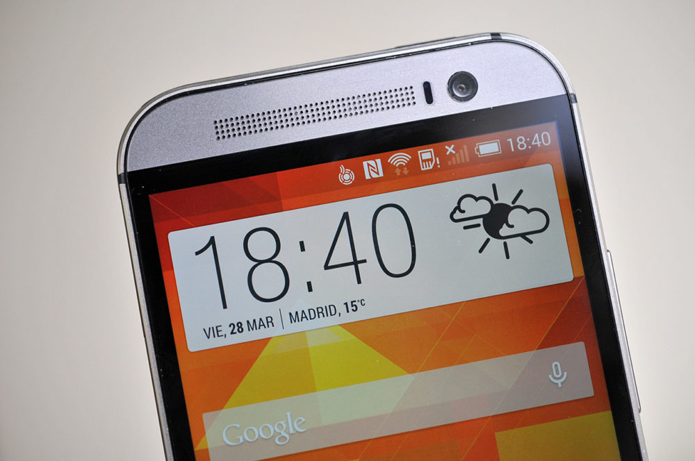 HTC One M8 - pantalla