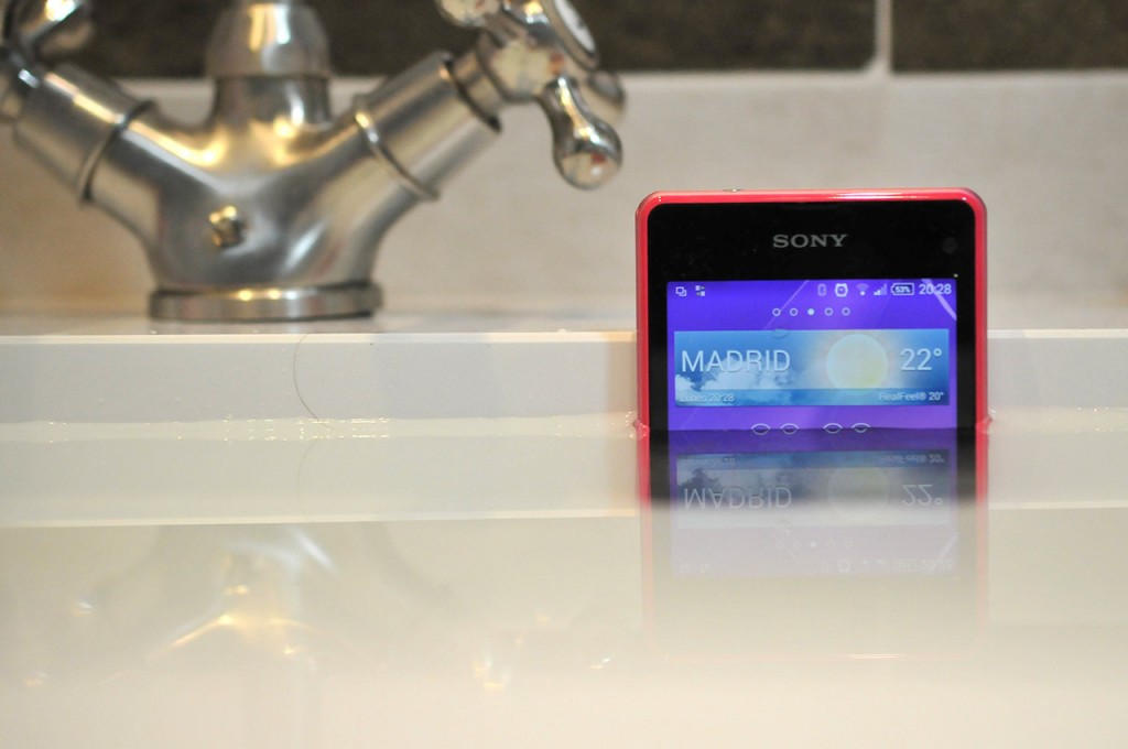 Sony Xperia Z1 Compact - Agua