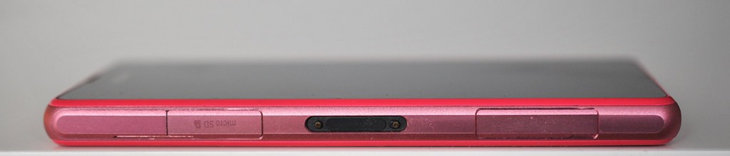 Sony Xperia Z1 Compact - Izquierda