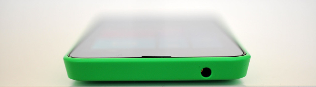 Nokia Lumia 630 - Arriba