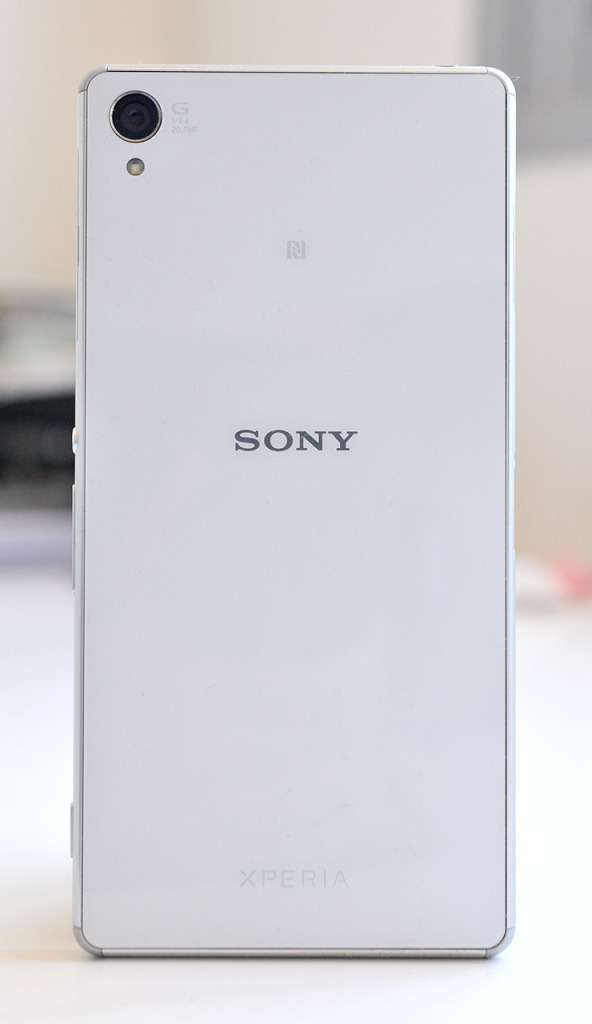Sony Xperia Z3 - Atras