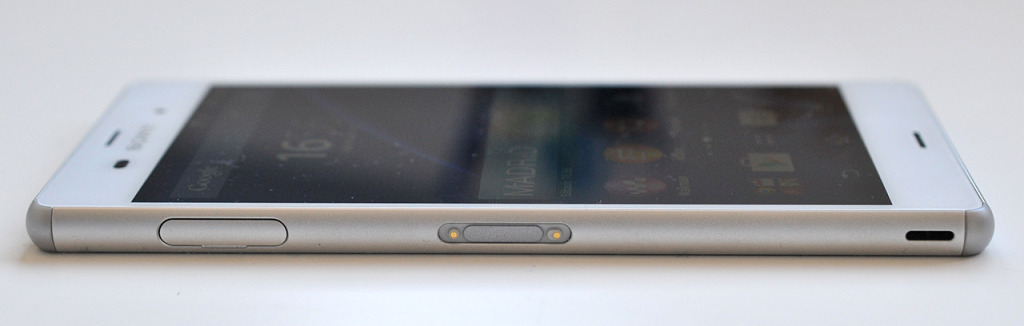 Sony Xperia Z3 - Izquierda