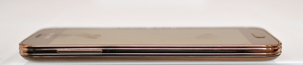Samsung Galaxy S5 mini - izquierda