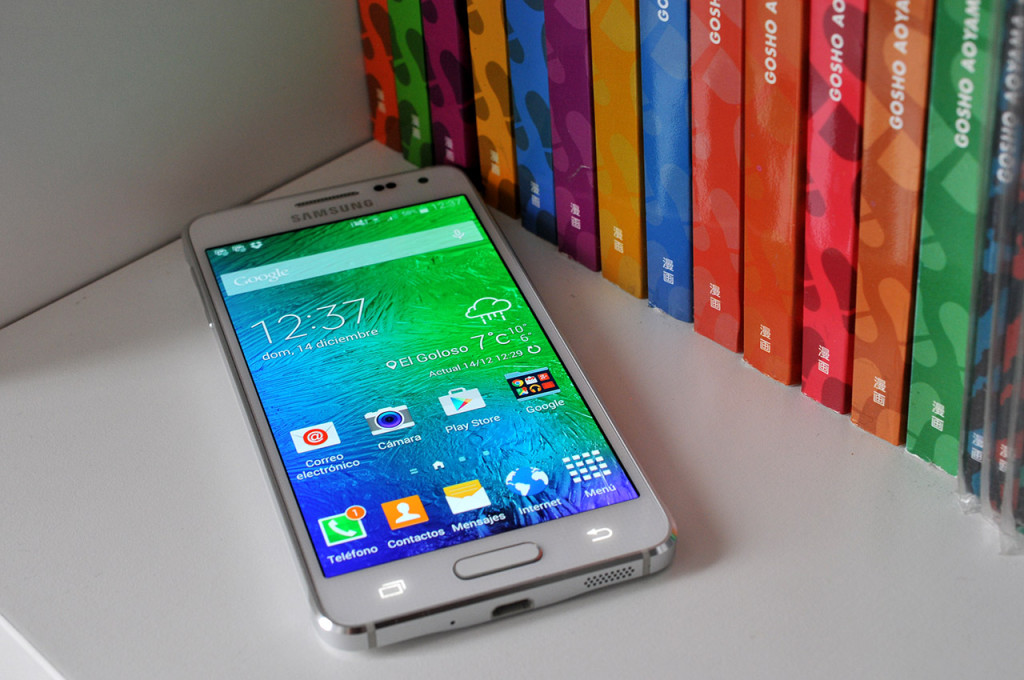 Samsung Galaxy Alpha - 2