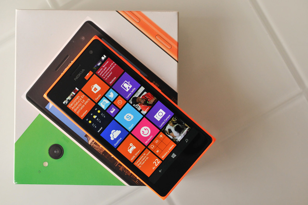 Nokia Lumia 735 - 17