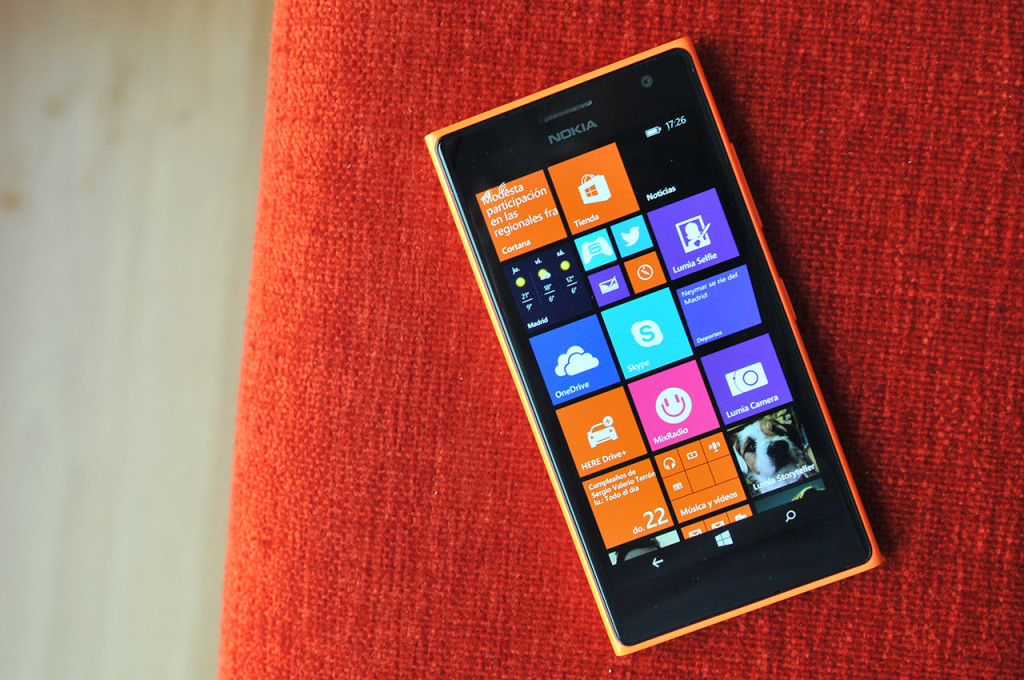 Nokia Lumia 735 - 19