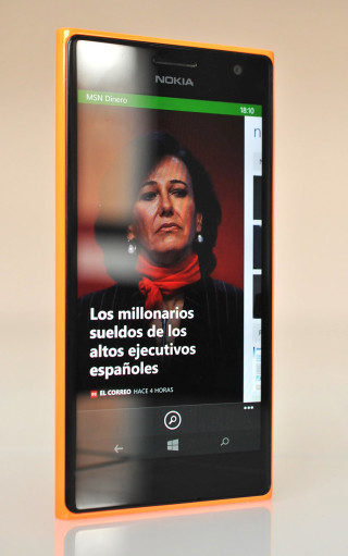 Nokia Lumia 735 - 4