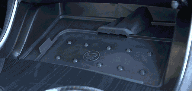 Chevrolet desarrolla un sistema de refrigeración para los teléfonos móviles en el coche