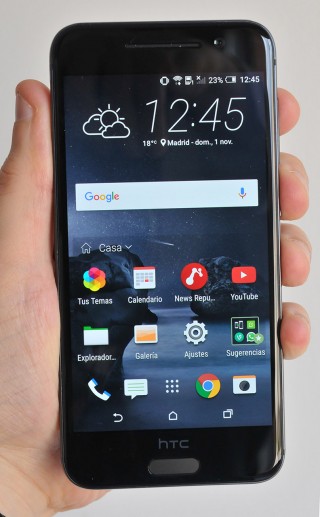 HTC One A9 - 1