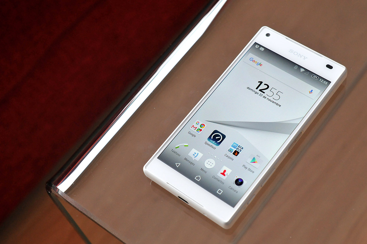 Sony Xperia Z5 Compact - 5