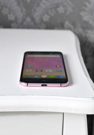 ZTE Blade V6 - 26