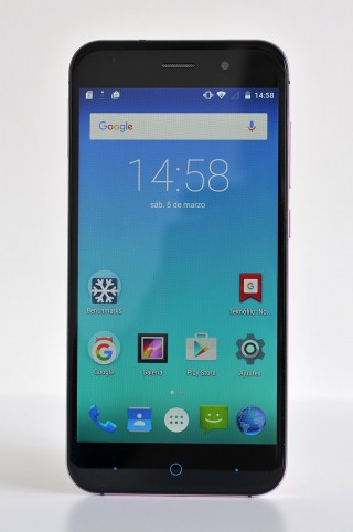 ZTE Blade V6 - 4
