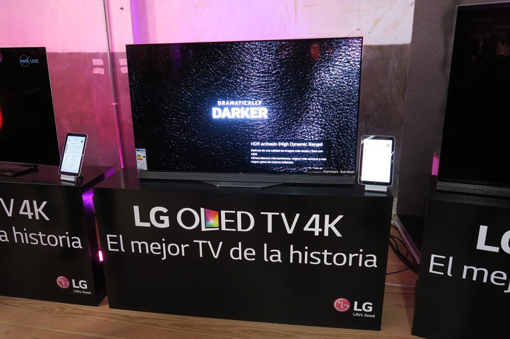 LG TV - 2