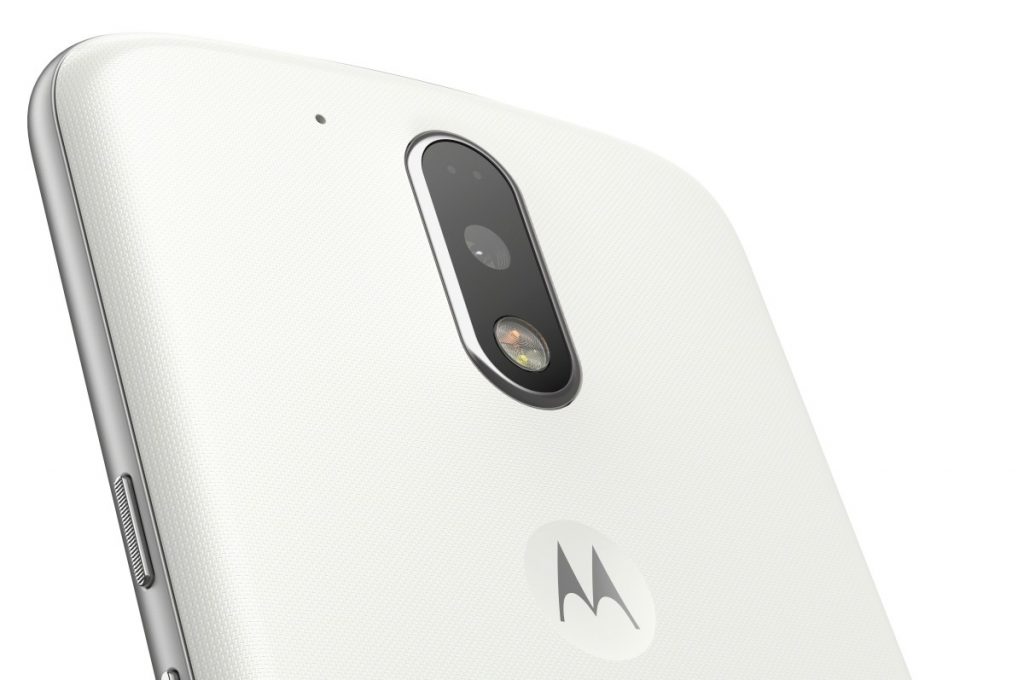 Moto-G-Plus_White-Back-Close-Up-1200x797[1]