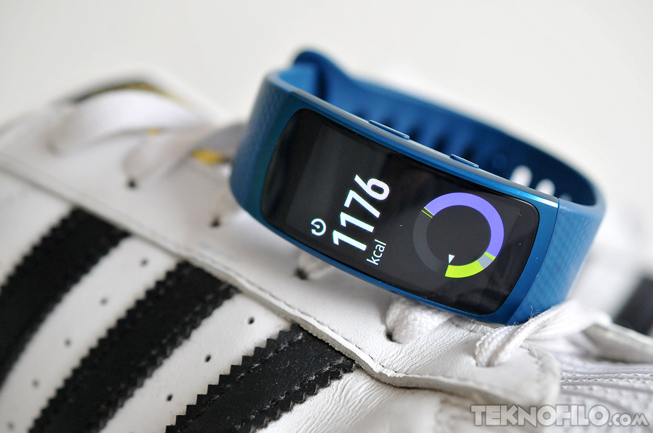 Gear fit 2 pro app 2025 store