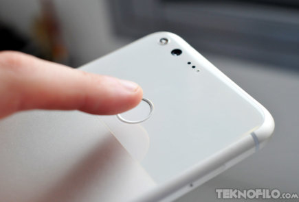 Cuidado con la actualización a 7.1.2 Nougat: En algunos Nexus y Pixel deja de funcionar el lector de huella