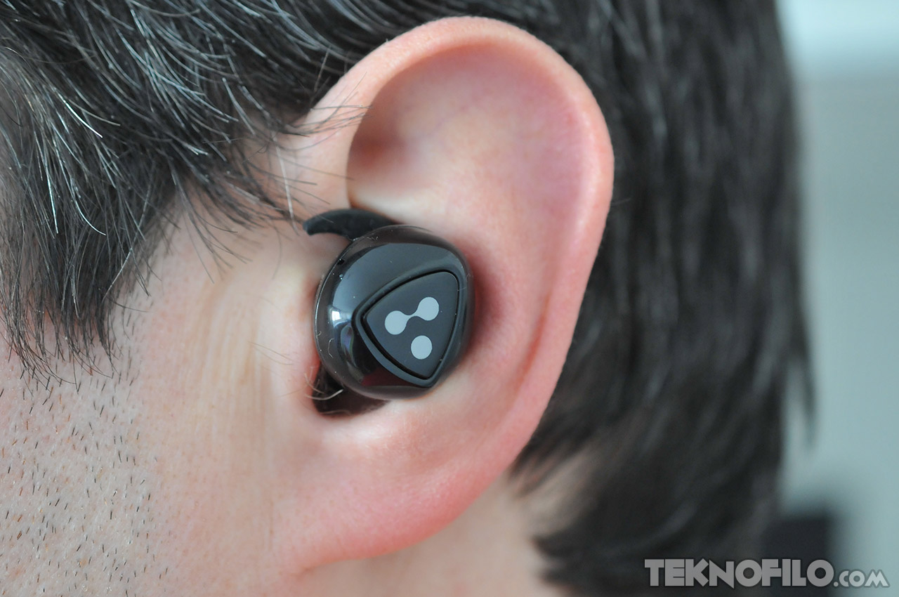 Análisis de los auriculares inalámbricos Syllable D900 | Teknófilo