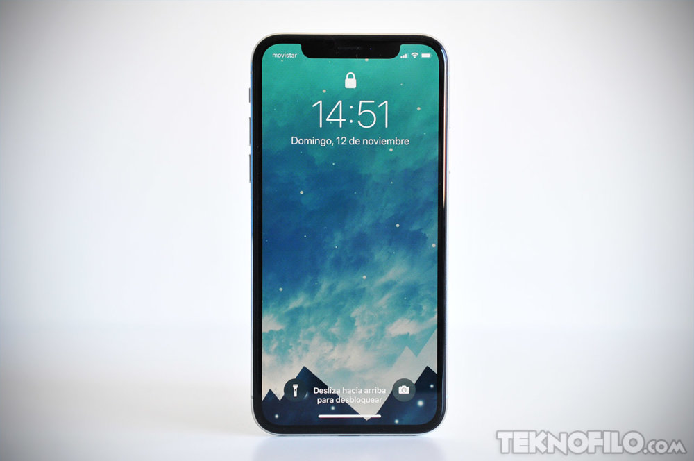 Análisis a fondo de la pantalla del iPhone X | Teknófilo