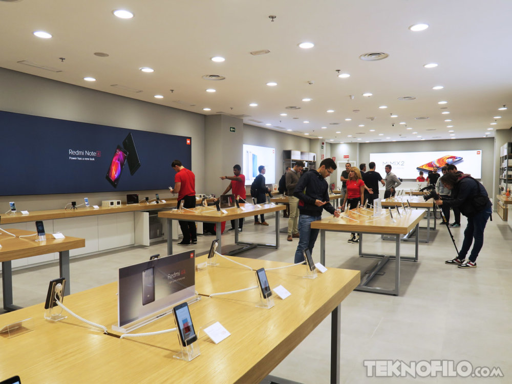 Xiaomi ha abierto hoy las puertas de las primeras tiendas Mi Store en España