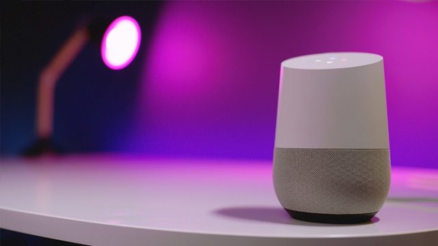 Siri y Google Now pueden ser controlados remotamente