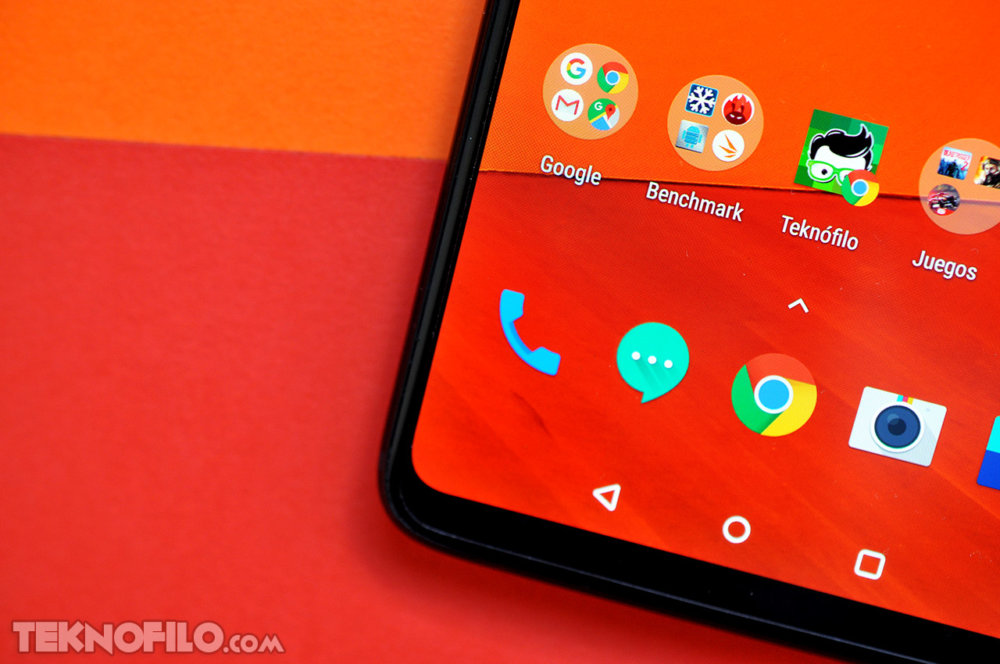 Un atacante con acceso físico al OnePlus 6 podría tener control total sobre el smartphone