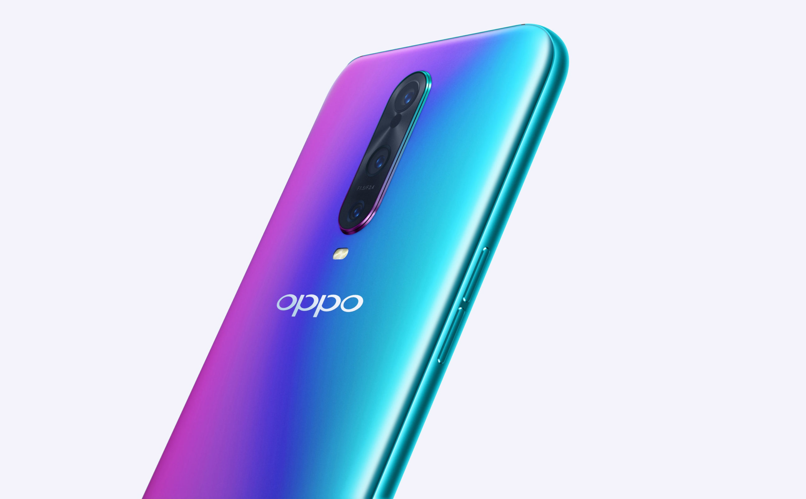 OPPO presenta al R17 Pro, repite el discreto notch y doble batería