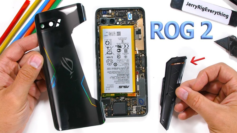 JerryRigEverything revela algunas inesperadas decisiones de diseño del ROG Phone 2