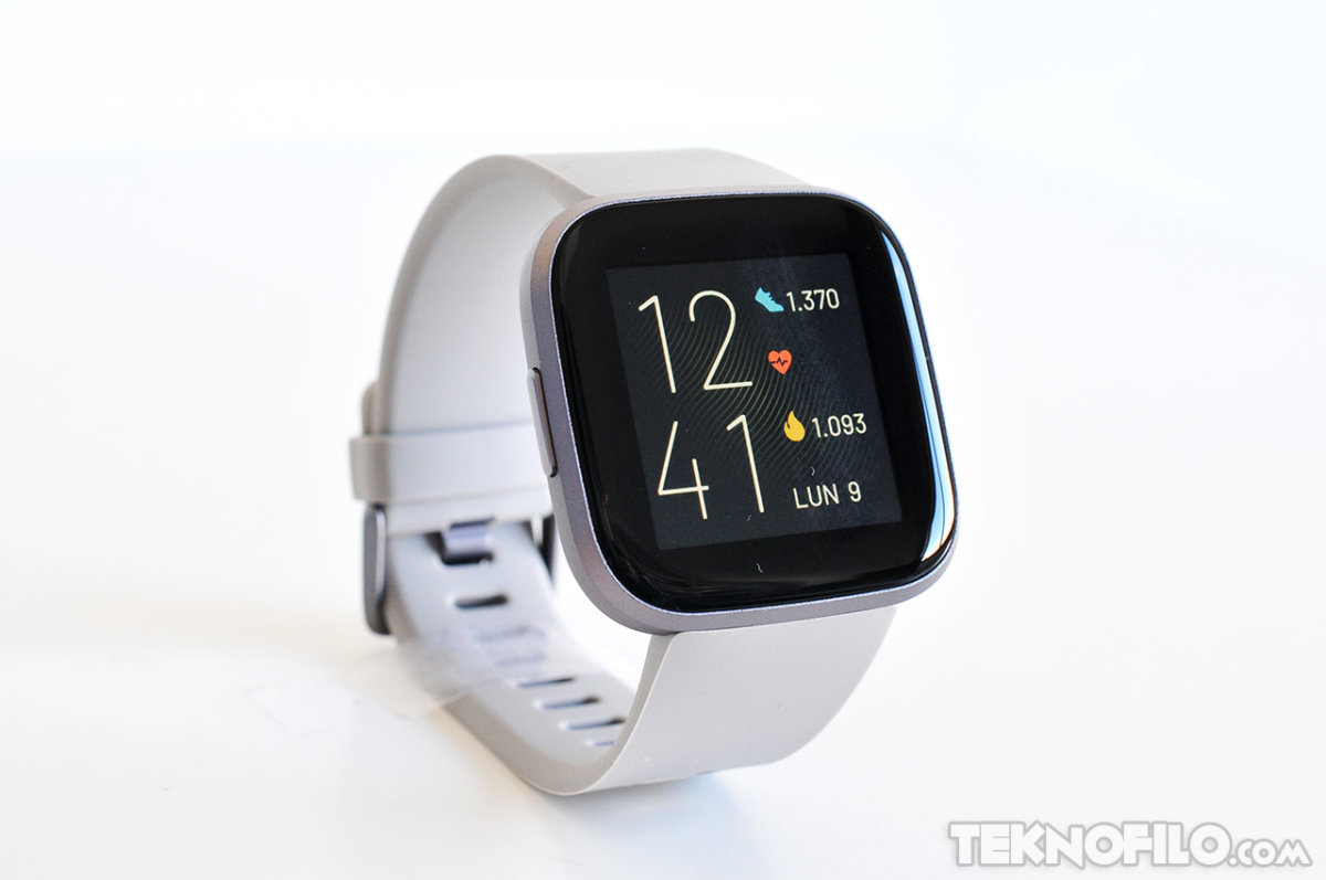 Reloj Fitbit versa para fitness y salud: análisis y opinión.