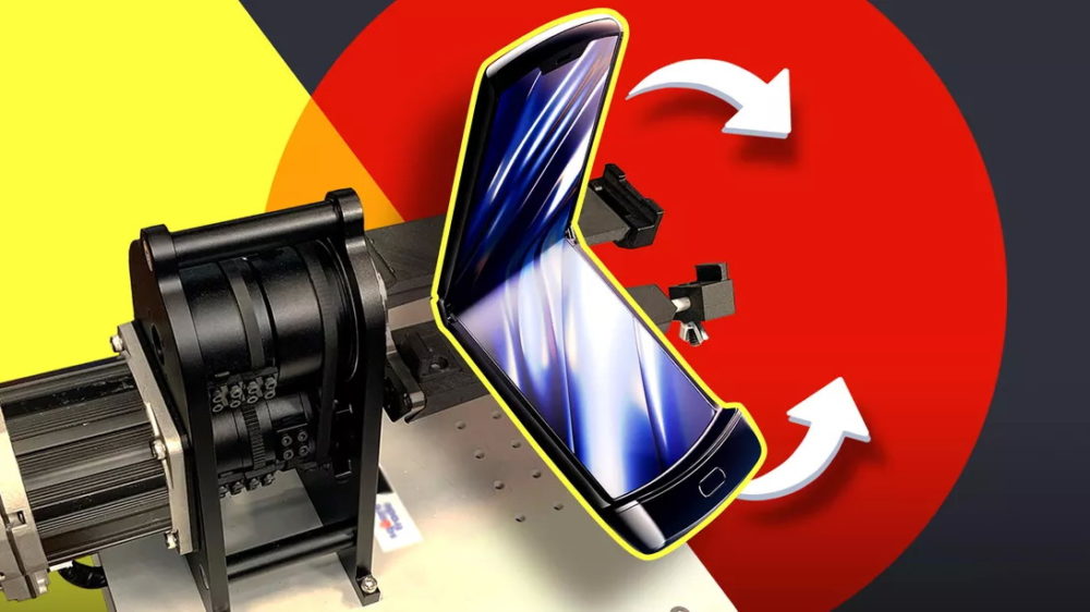 ¿Aguantará el Moto Razr ser plegado y desplegado 100.000 veces seguidas?