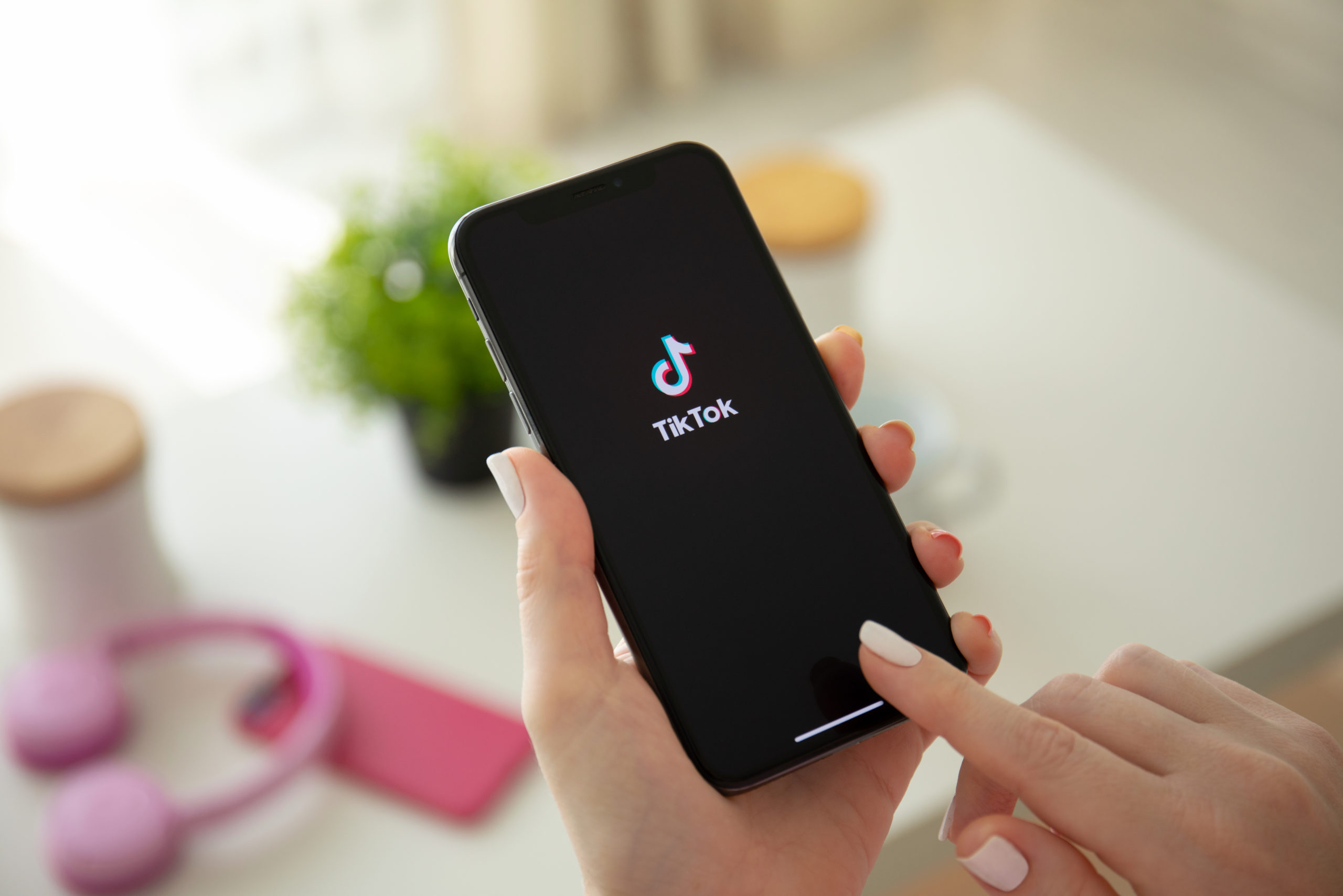 TikTok estrena un filtro que usa el sensor LiDAR del iPhone 12 Pro