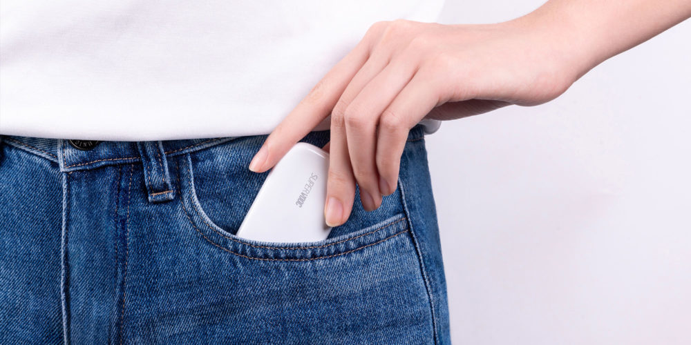 Este mini cargador de Realme de 50W pesa solo 55 gramos y cabe en un bolsillo