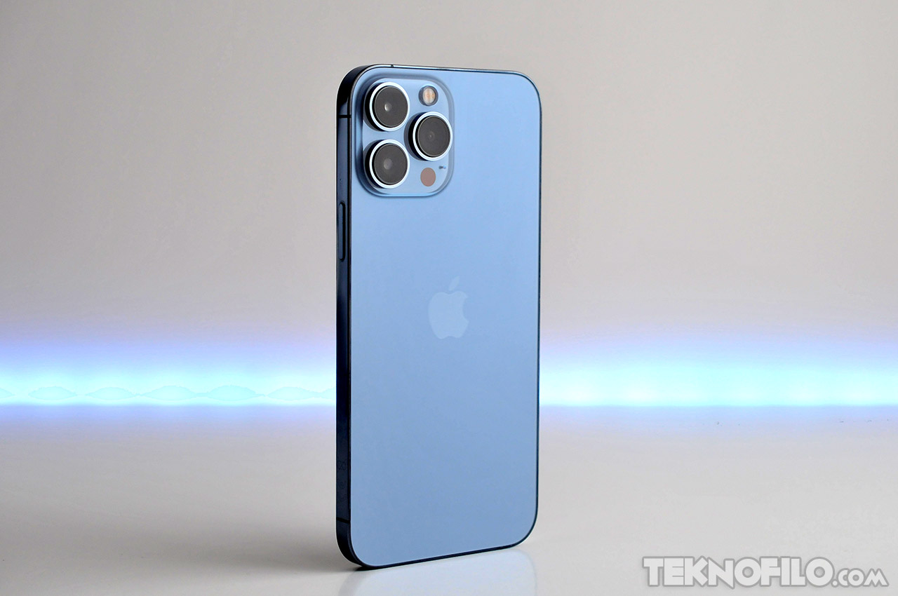 iPhone 13 Pro Max prueba micrófonos cámara trasera y selfie #19