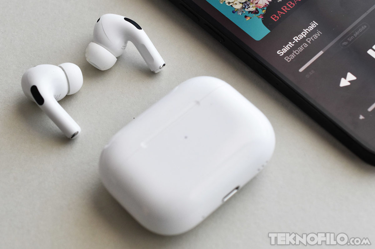 AirPods Apple Auriculares Inalambricos 2da Generacion iPhone