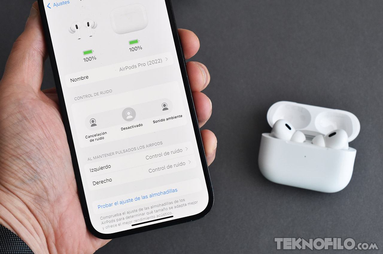 Apple AirPods Pro 2da generación inalámbricos con cancelación de ruido