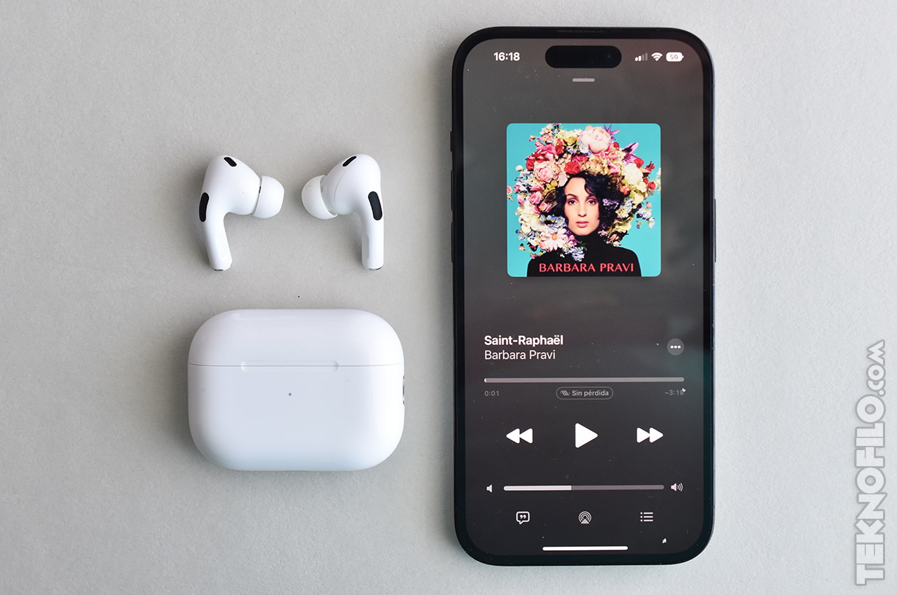 Reproducir audio en los AirPods (primera o segunda generación